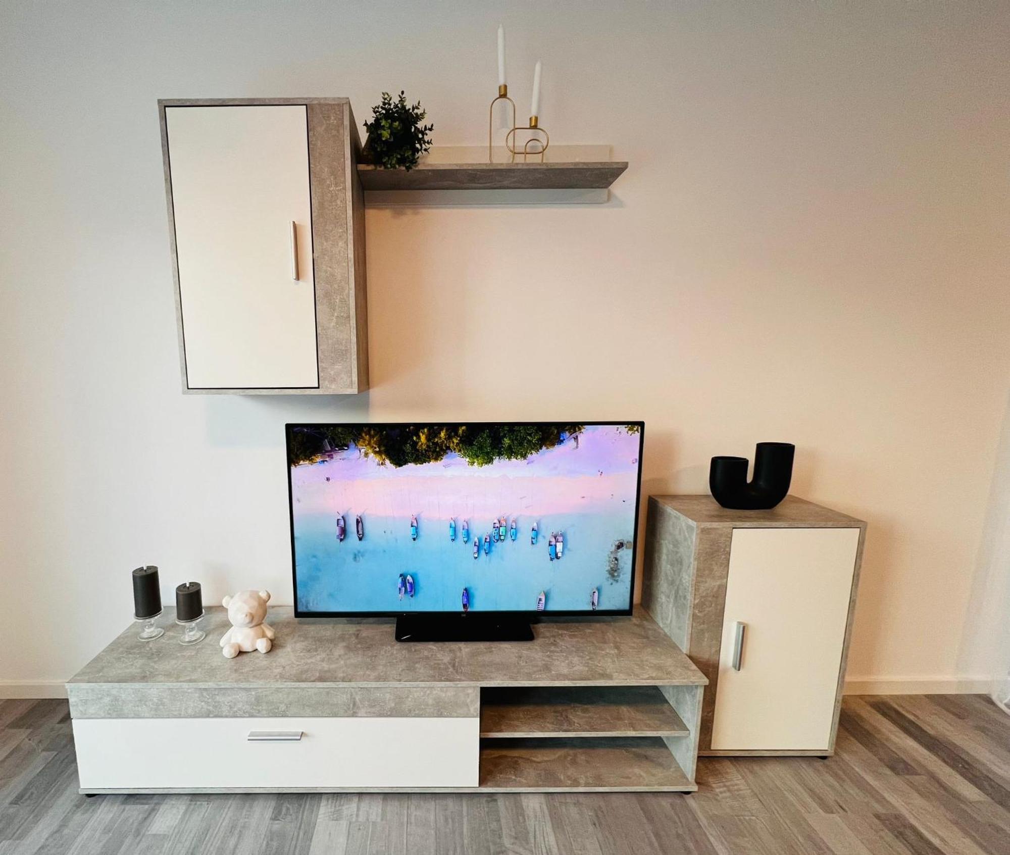 Weikersheim Penthouse Apartment Bagian luar foto